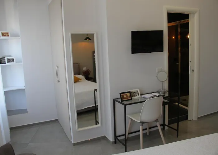 לינה וארוחת בוקר Casa Franzese