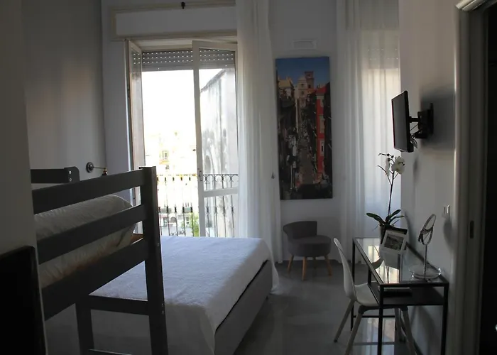 فندق مبيت وإفطار Casa Franzese نابولي